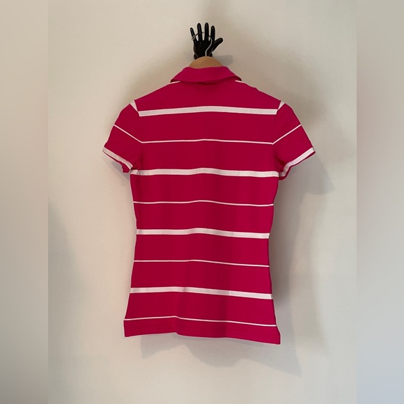 S Tommy Hilfiger Fuscia & white striped polo. Gold embroidery & gold buttons - Picture 4 of 7